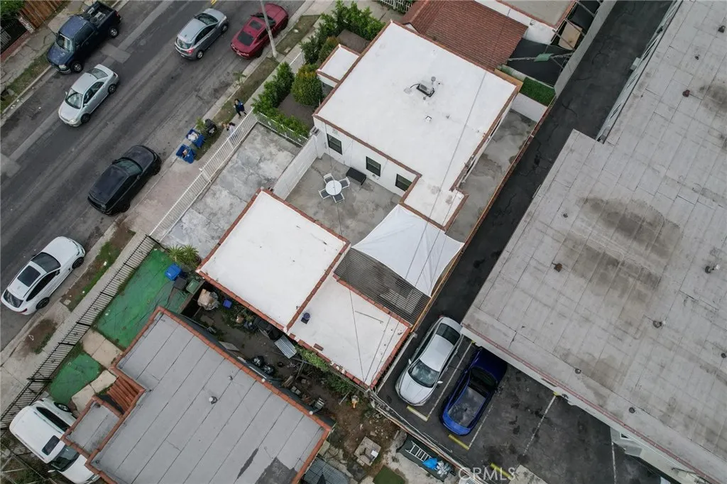 1626 S Rimpau, Los Angeles, California 90019 home-pic-31